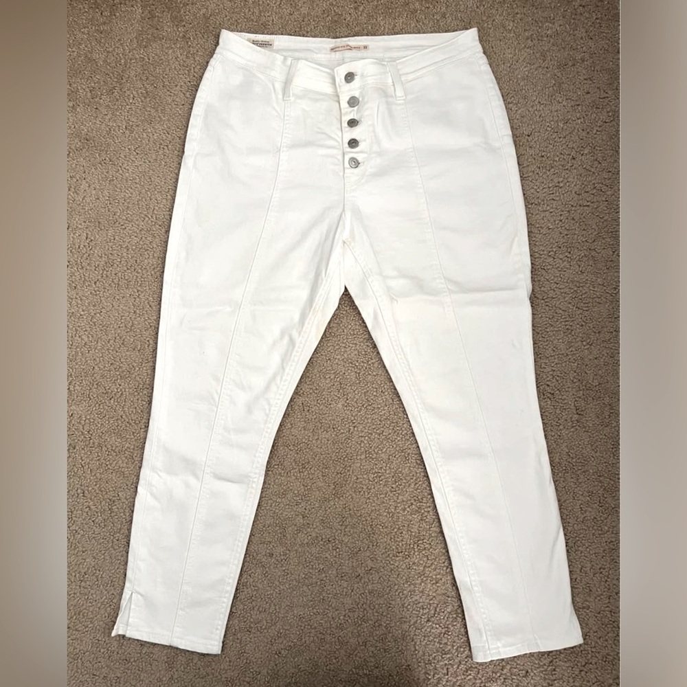 Women's Levi Jeans - Size 12